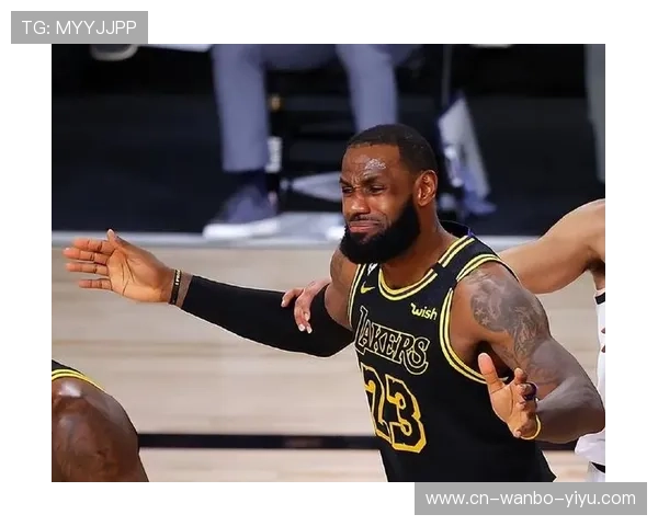 詹姆斯关键时刻力挽狂澜湖人险胜对手晋级季后赛